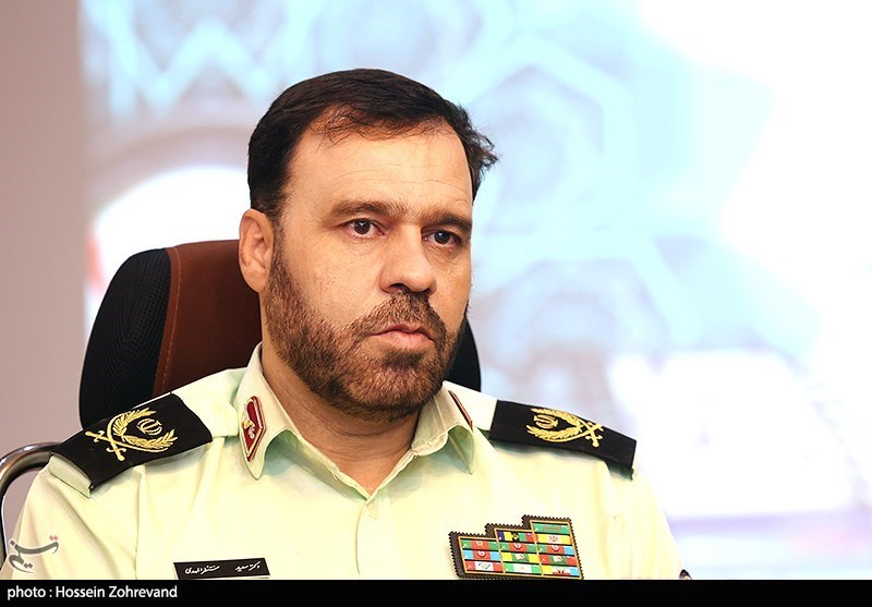 اتباع قانونی با مدرک می‌توانند بمانند