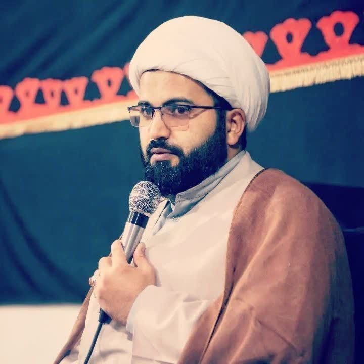 وحدت رمز موفقیت جامعه حسینی است