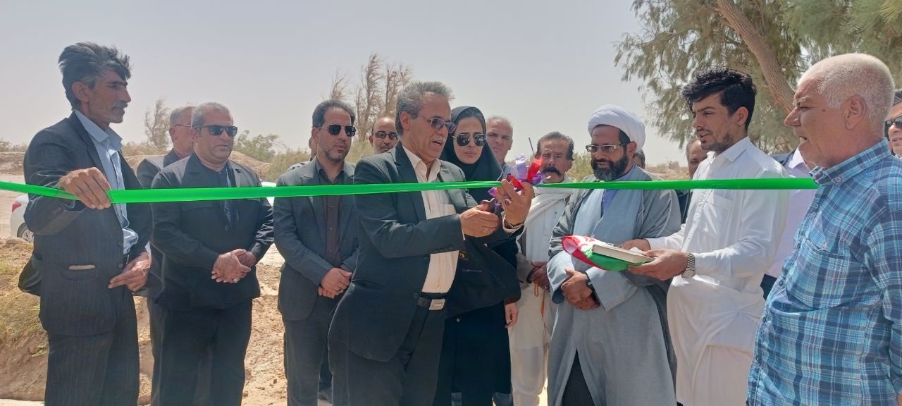 افتتاح ۱۳ پروژه کشاورزی در هامون