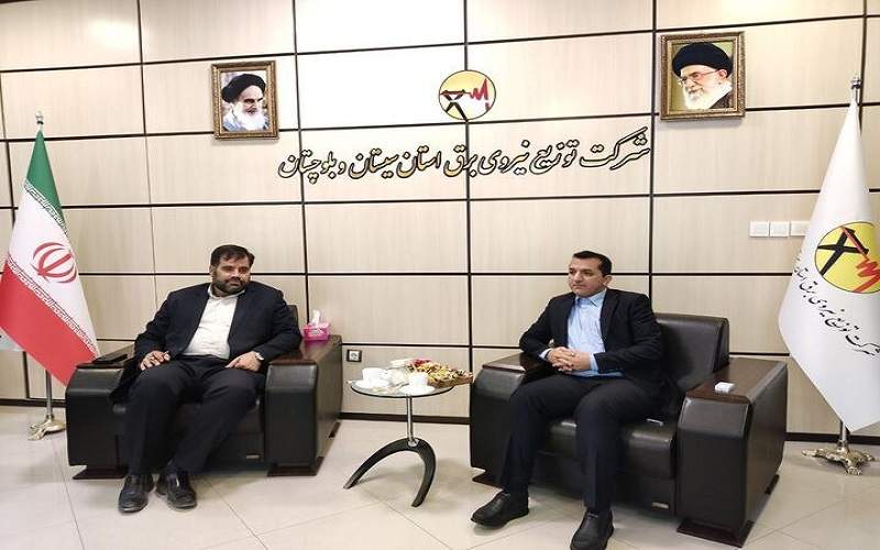 ۱۰۰ مدرسه از تاریکی به روشنایی رسیدند