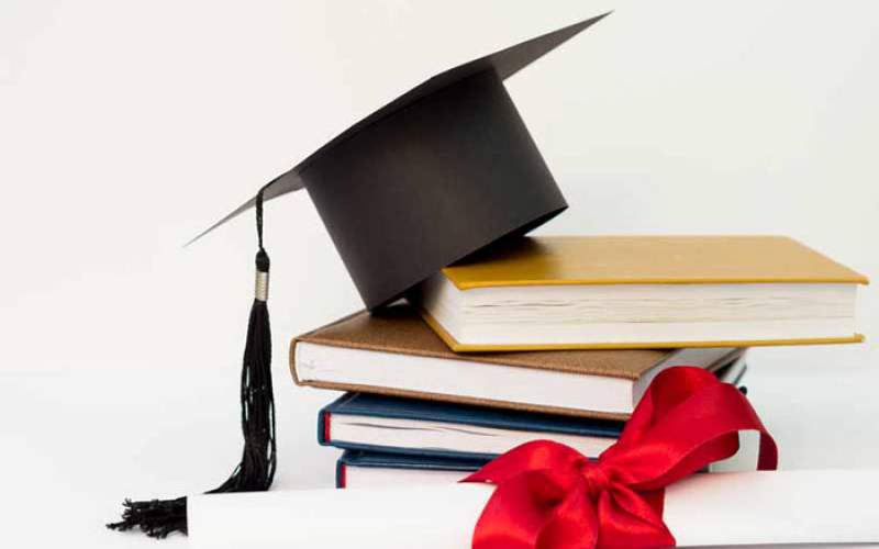 با توکل و تلاش مسیر دندان‌پزشکی را فتح کردم