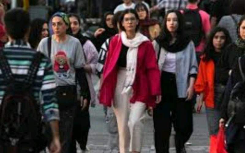 بیحجابی زوال ارزشها یا نشانهای از آزادی