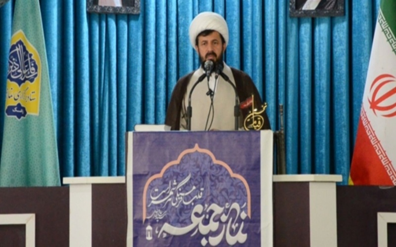 خون شهیدان اراده ملت را استوارتر کرد