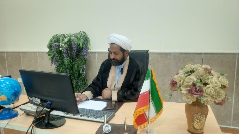  حضرت فاطمه (س) چراغ راه جامعه اسلامی