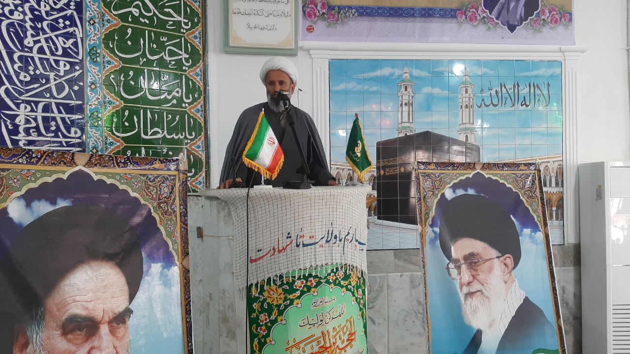 ملت ایران پای آرمانهای انقلاب ایستاده است