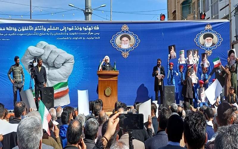 وحدت شیعه و سنی سد محکم توطئه‌های دشمنان