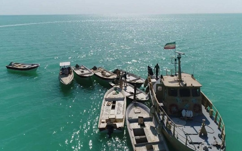 توقیف شناورهای حامل سوخت قاچاق در سواحل مکران