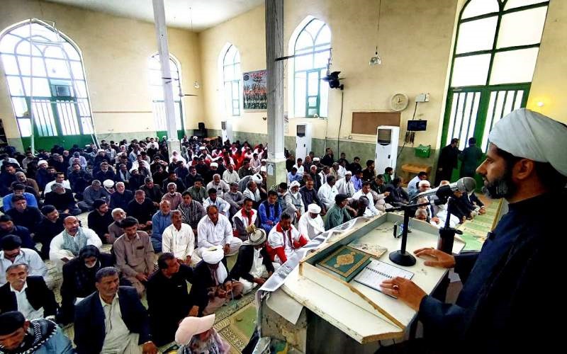 امروز زمان صبر، اتحاد و ایستادگی است