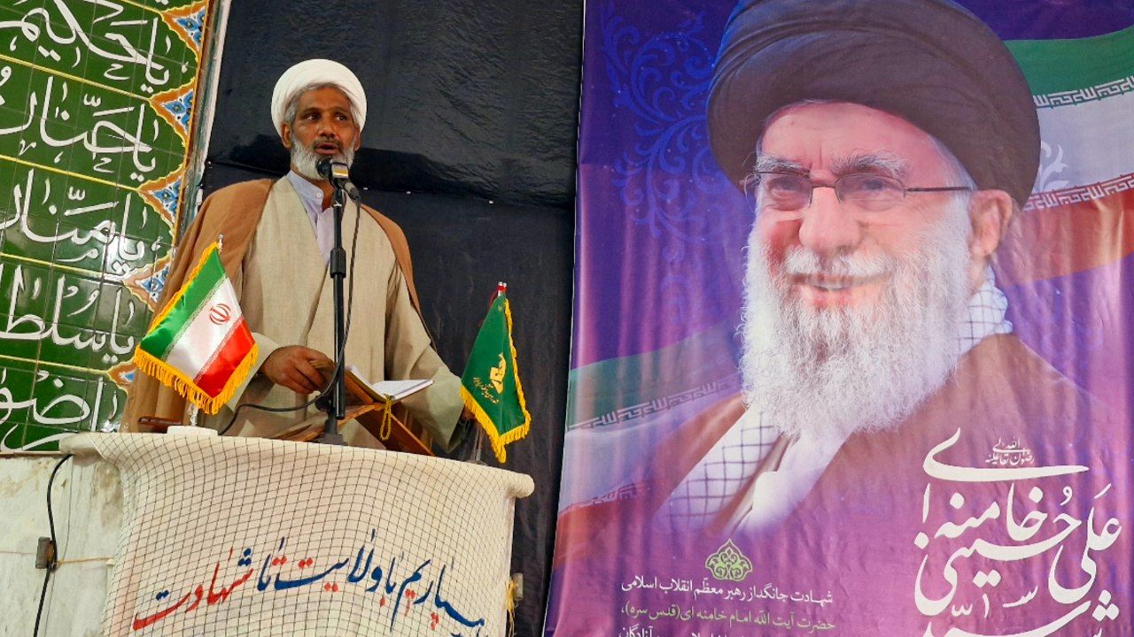 انسجام ملی راه مقابله با تهدیدات دشمن است