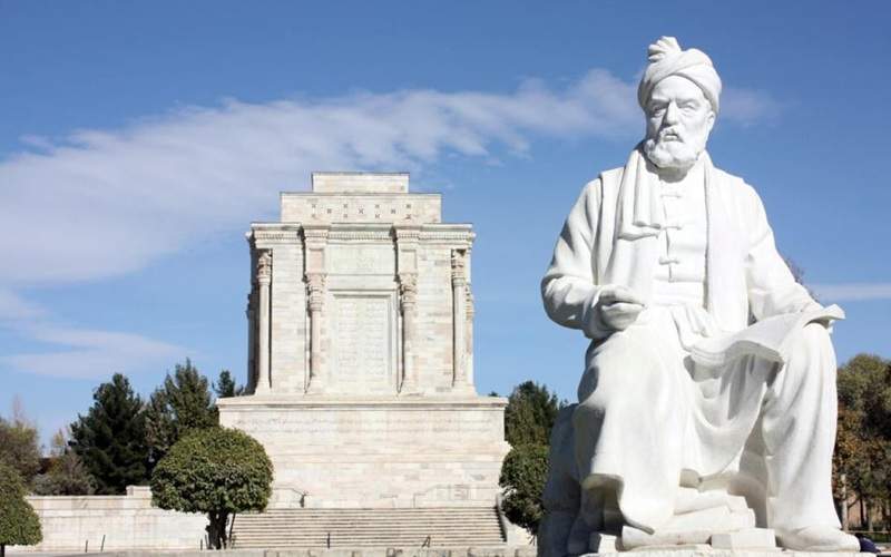 شاهنامه، ستون استوار هویت ایرانی است