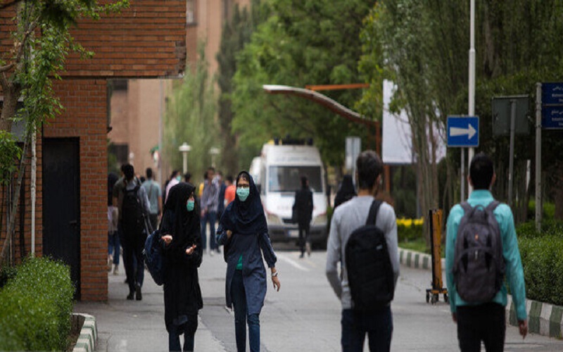 از هر ۱۰ بیکار، ۴ نفر مدرک دانشگاهی دارند