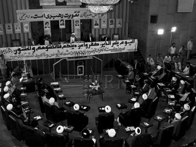 نخستین مجلس خبرگان، آغاز نهادسازی انقلاب اسلامی