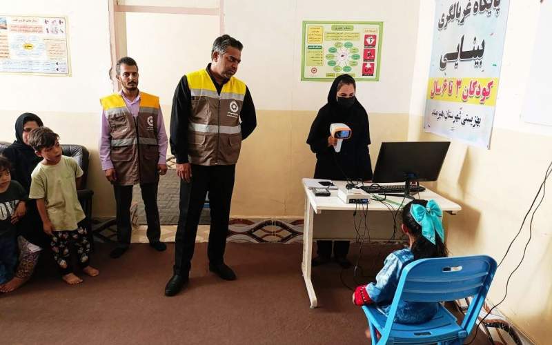 آغاز غربالگری بینایی ۴۵۴۰ کودک در هیرمند