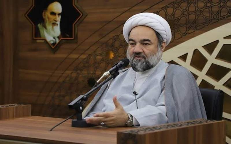 پیامبر اعظم(ص) محور وحدت امت اسلامی است