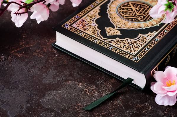 شروع صبح با یک صفحه از قرآن کریم