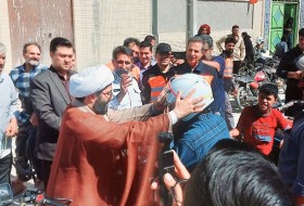 توزیع ۱۰۰ کلاه ایمنی میان موتورسواران بنجار