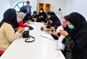 آموزش صنایعدستی در زابل؛ مسیری برای اشتغالزایی بانوان