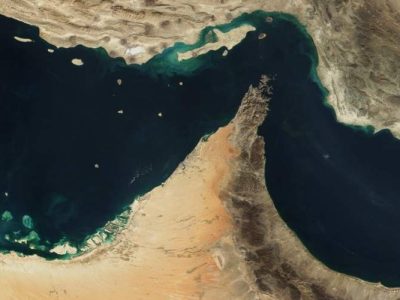 تنگه هرمز باید عرصه نمایش اقتدار ایران باشد