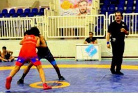 برگزاری کشتی فرنگی یادواره شهدای اقتدار در زابل