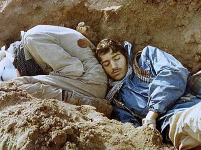 ملت انقلابی دامان امام و اسلام را رها نکنید