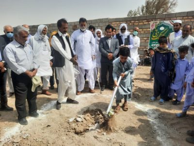 کلنگ‌زنی مدرسه سه کلاسه در روستای قلعه سام هامون