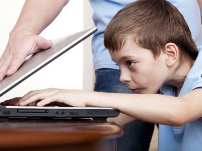 فضای مجازی عامل افت تحصیلی دانش‌آموزان