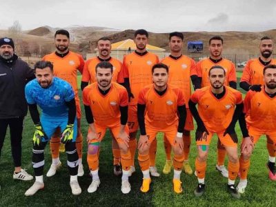 باقری‌نیا به دنبال صعود، رجبی تشنه امتیاز