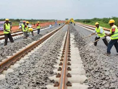 پیشرفت ۸۶ درصدی پروژه خط‌آهن چابهار-زاهدان