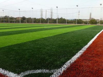 احداث ۱۰ زمین چمن ورزشی در سیستان