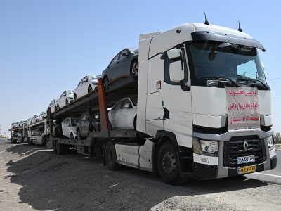 ورود دومین محموله خودرو به سیستان