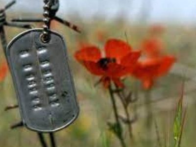 مبادا پشت امام را خالی بگذارید