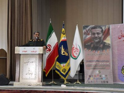 عزت امروز ایران نتیجه ایستادگی ملت است