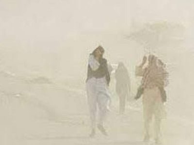 تندباد ۱۰۸ کیلومتری زابل را فراگرفت